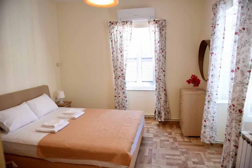 Kalogiannis Apartments  Hydra  Extérieur photo